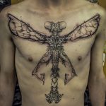 tatovering på bryst og mave - foto 4