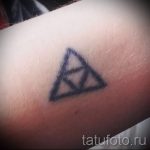 tetovaža s tri trokuta - Primjer fotografije cool tetovaže na 14072016 3