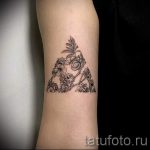 stablo tetovaža u trokutu - Primjer fotografije cool tetovaže na 14072016 3