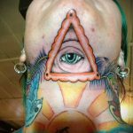 Tetovaža trokuta na vratu - Primjer fotografije cool tetovaže na 14072016 1