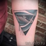 Wal im Dreieck Tätowierung - Foto Beispiel eines kühlen Tätowierung auf 14072016 1
