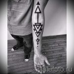 trokut s tetovažom na prugu - primjer fotografije cool tetovaže iz 14072016 3