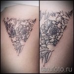 Blumen in einem Dreieck Tätowierung - Foto Beispiel eines kühlen Tätowierung auf 14072016 1