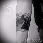 schwarzes Dreieck Tätowierung - Foto Beispiel eines kühlen Tätowierung auf 14072016 2