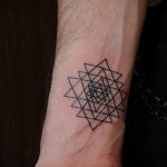 tatouage trokut trois - primjer fotografije d'un tatouage frais sur 14072016 3