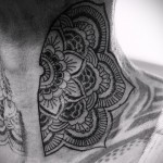 шарки на татуировка на врата - Снимка пример за избор на 28022016 2