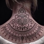 Muster auf den Hals tätowieren - Снимка Beispiel für die Auswahl von 28022016 2