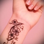 Muster auf dem Handgelenk tätowieren - Снимка Beispiel für die Auswahl von 28022016 1