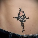 Muster auf dem Bauch Tattoo - Снимка Beispiel für die Auswahl von 28022016 4
