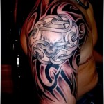 motifs de tatouage celtique sur sa main - un modèle de photo pour la selection de 28022016 1