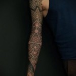 татуировка на предмишницата мъжки модели - пример за снимка за избор от 28022016 18