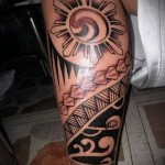 готина татуировка с шарка на снимката