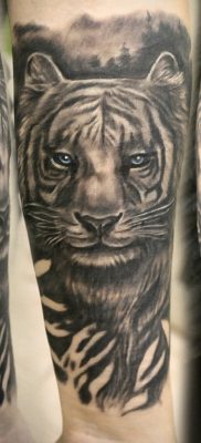 وشم في نوفوسيبيرسك - صالون وشم رائع 