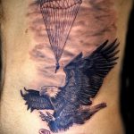 татуировка въздушен парашутен купол - снимка пример татуировка 16172 tatufoto.ru