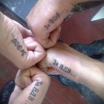 татуировка във въздуха по ръба на дланта - снимка пример татуировка 2283 tatufoto.ru