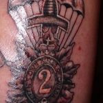 Въздушен Tätowierung auf der Schulter - Снимка Beispiel der Tätowierung 1017 tatufoto.ru