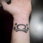 Tetoválás Mérleg - Fotó példa a 13122015 számra 3
