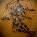 Mérleg tetoválás - fotó példa 13122015 4. szám