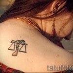 Mérleg tetoválás egy lánynak - fotó példa 13122015 14. szám