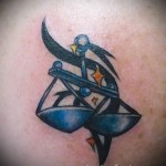 Mérleg tetoválás egy lánynak - fotó példa 13122015 16. szám