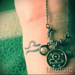 Mérleg tetoválás a csuklón - fotó példa 13122015 -ből, 7. szám