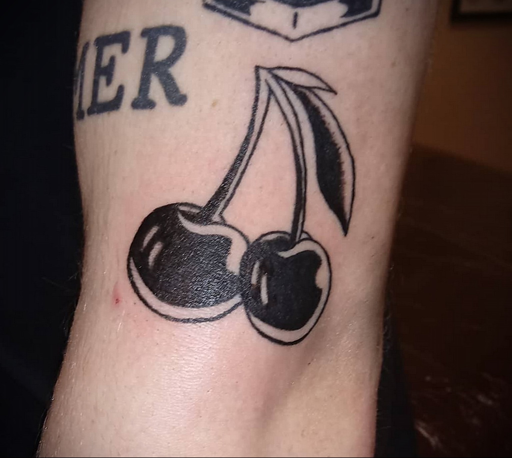 Fénykép tetoválás rajz cseresznye 07.01.2021 №128 -cseresznye tetoválás