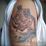 Vízöntő tetoválás a kezén - fotó - példa a kész tetoválásra 01082016 2139 tatufoto.ru