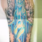 Vízöntő tetoválás a karon - fotó - egy példa a kész tetoválásra a 01082016 -ból 7144 tatufoto.ru