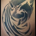 Vízöntő tetoválás - menő fotó - példa a kész tetoválásra a 01082016 6086 tatufoto.ru