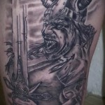 tetováló harcos karddal 4