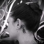 Traumfänger Tattoo hinter dem Ohr - Fotos von fertigen Tätowierungen Optionen 2