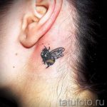 kis tetoválás a fül mögött 2