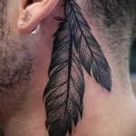 a férfiak fültetoválása mögött - fényképek a kész tetoválási lehetőségekről 4