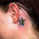 csillag tetoválás a fül mögött - fotók a kész tetoválási lehetőségekről 4