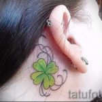 Lóhere a fül tetoválása mögött - fotók a kész tetoválási lehetőségekről 10