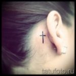 kereszt a fül mögött tetoválás - fotók a kész tetoválási lehetőségekről 3