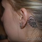 szárny a fül mögött tetoválás - fotók a kész tetoválási lehetőségekről 7
