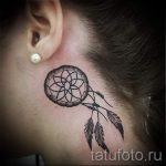 álomfogó tetoválás a fül mögött - fotók a kész tetoválási lehetőségekről 3