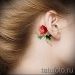 rózsa tetoválás a fül mögött - fotók a kész tetoválások lehetőségeiről 4