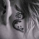henna tetoválás a fül mögött - fotók a kész tetoválási lehetőségekről 1
