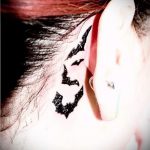 henna tetoválás a fül mögött - fotók a kész tetoválási lehetőségekről 3