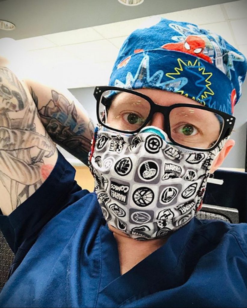 @ daniellemathews18 - wytatuowany sanitariusz - zdjęcie dla 1