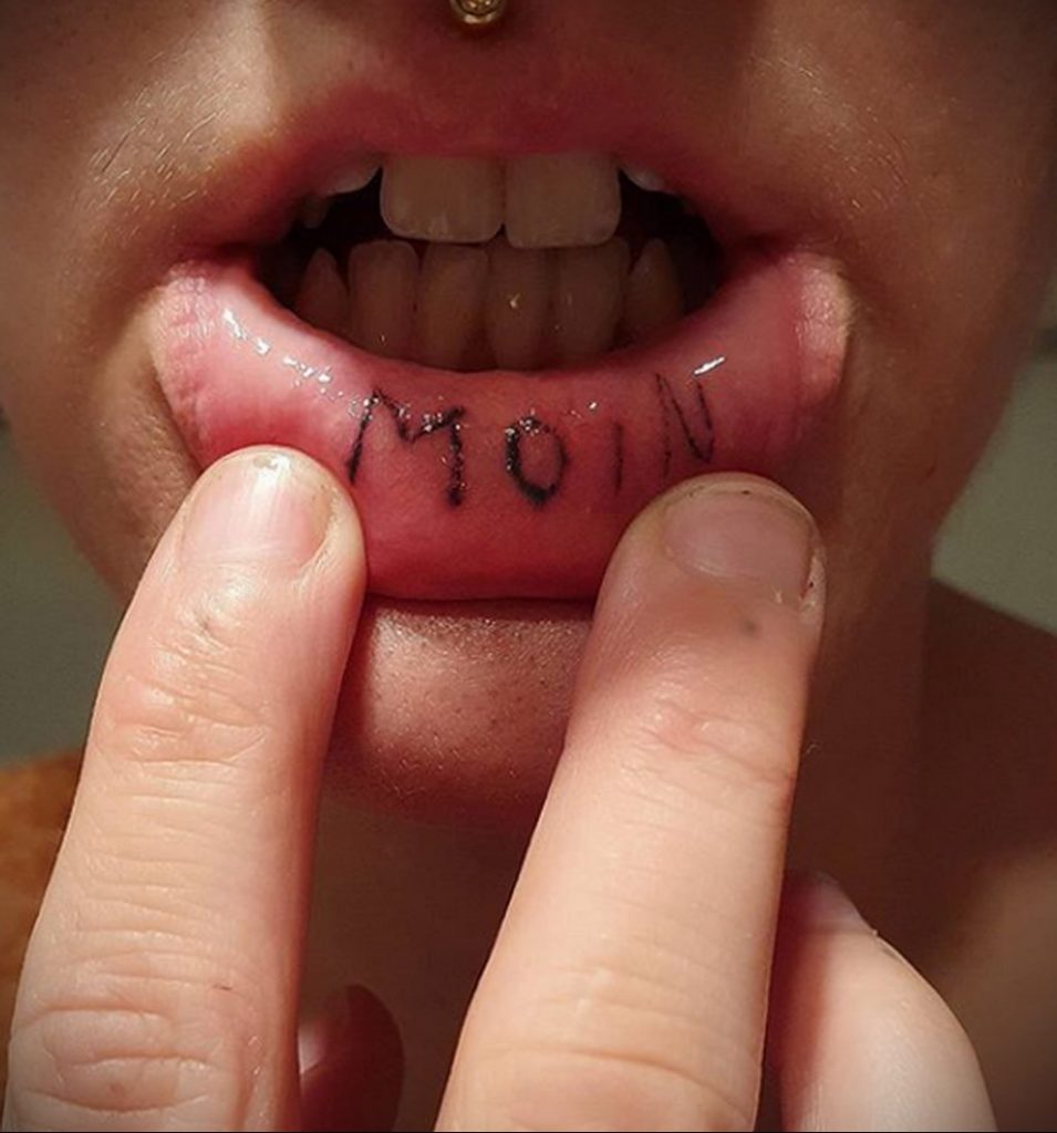 @schokomenschin - wytatuowany sanitariusz - zdjęcie dla 2