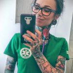 @carolinefullcolour - wytatuowany sanitariusz - zdjęcie dla 17