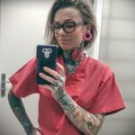 @carolinefullcolour - wytatuowany sanitariusz - zdjęcie dla 37