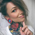 @carolinefullcolour - wytatuowany sanitariusz - zdjęcie dla 38