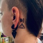 @lareine_margot - wytatuowany sanitariusz - zdjęcie dla 2