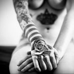 @lareine_margot - wytatuowany sanitariusz - zdjęcie dla 8