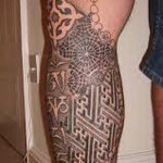 minták tetoválás a lábán a férfiak számára