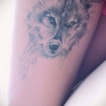 farkas arc tetoválás lánynak